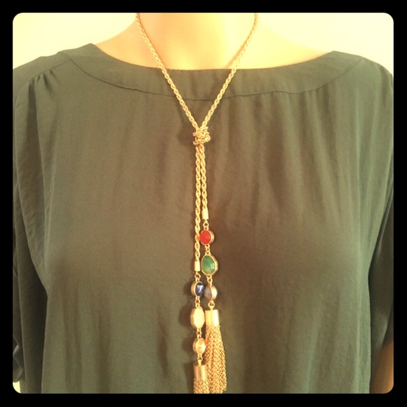 Gold necklace w/tassels & colored stones - Picture 3 of 7